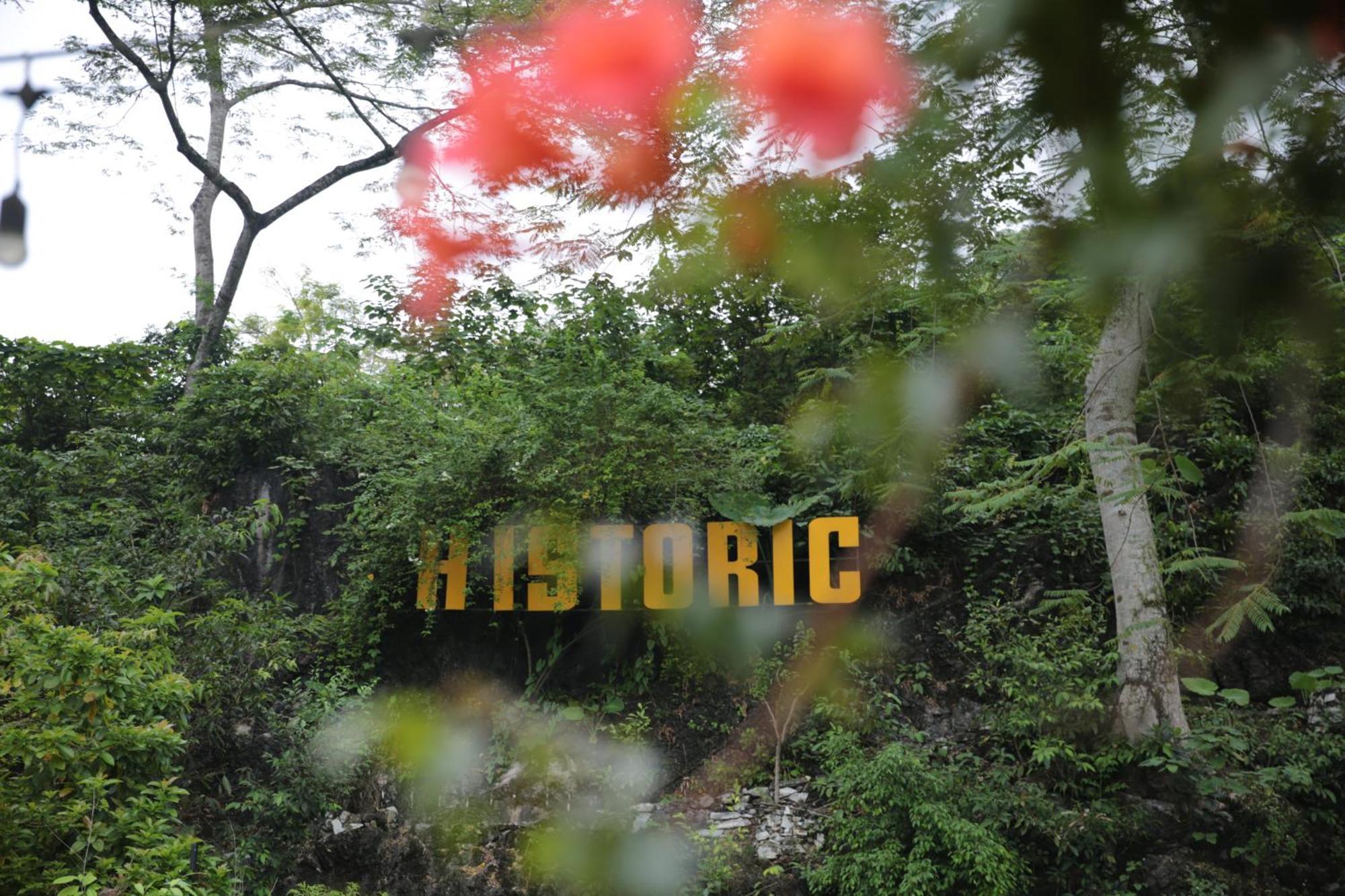 Ha Giang Historic Hotel & Tours Exterior photo